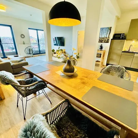 Apartment Stromdampfer, Oberdeck
