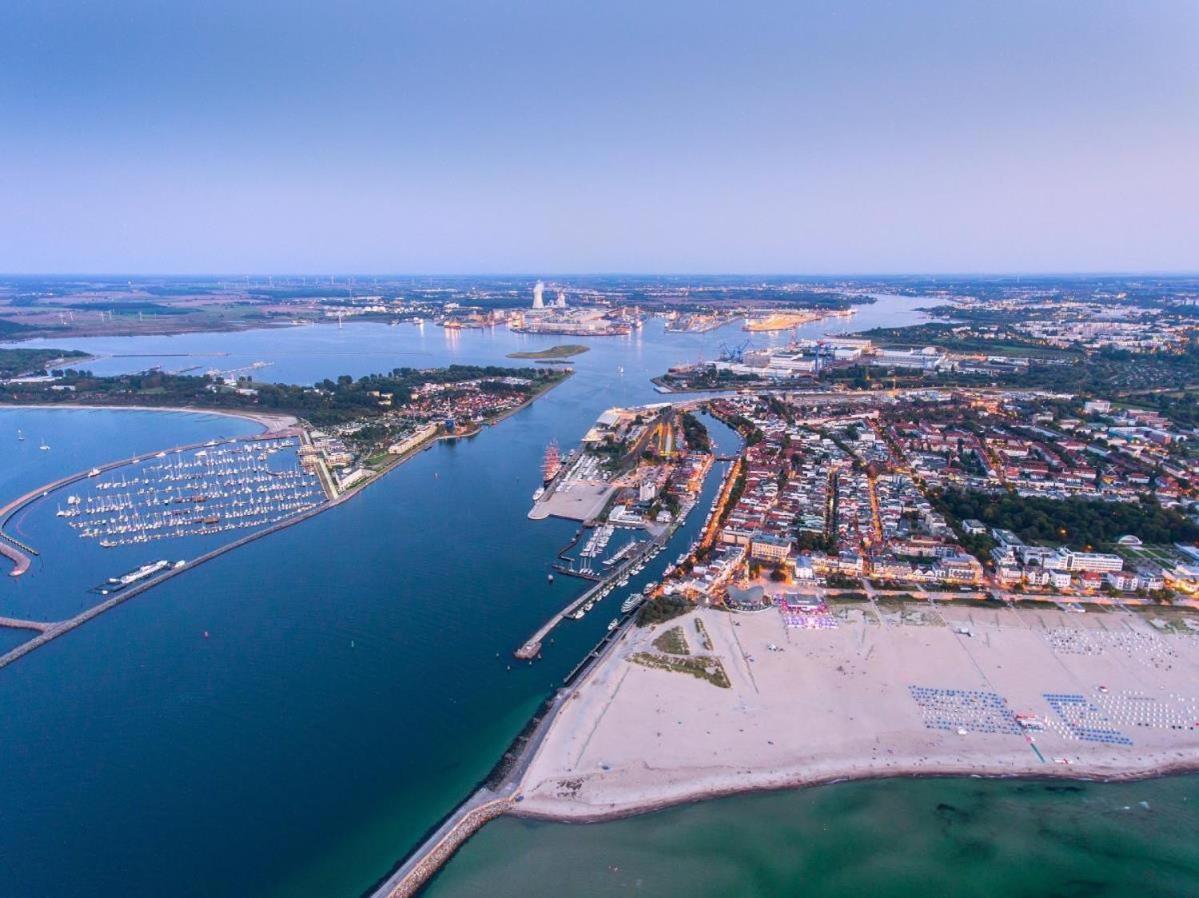 Stromdampfer, Oberdeck * Rostock